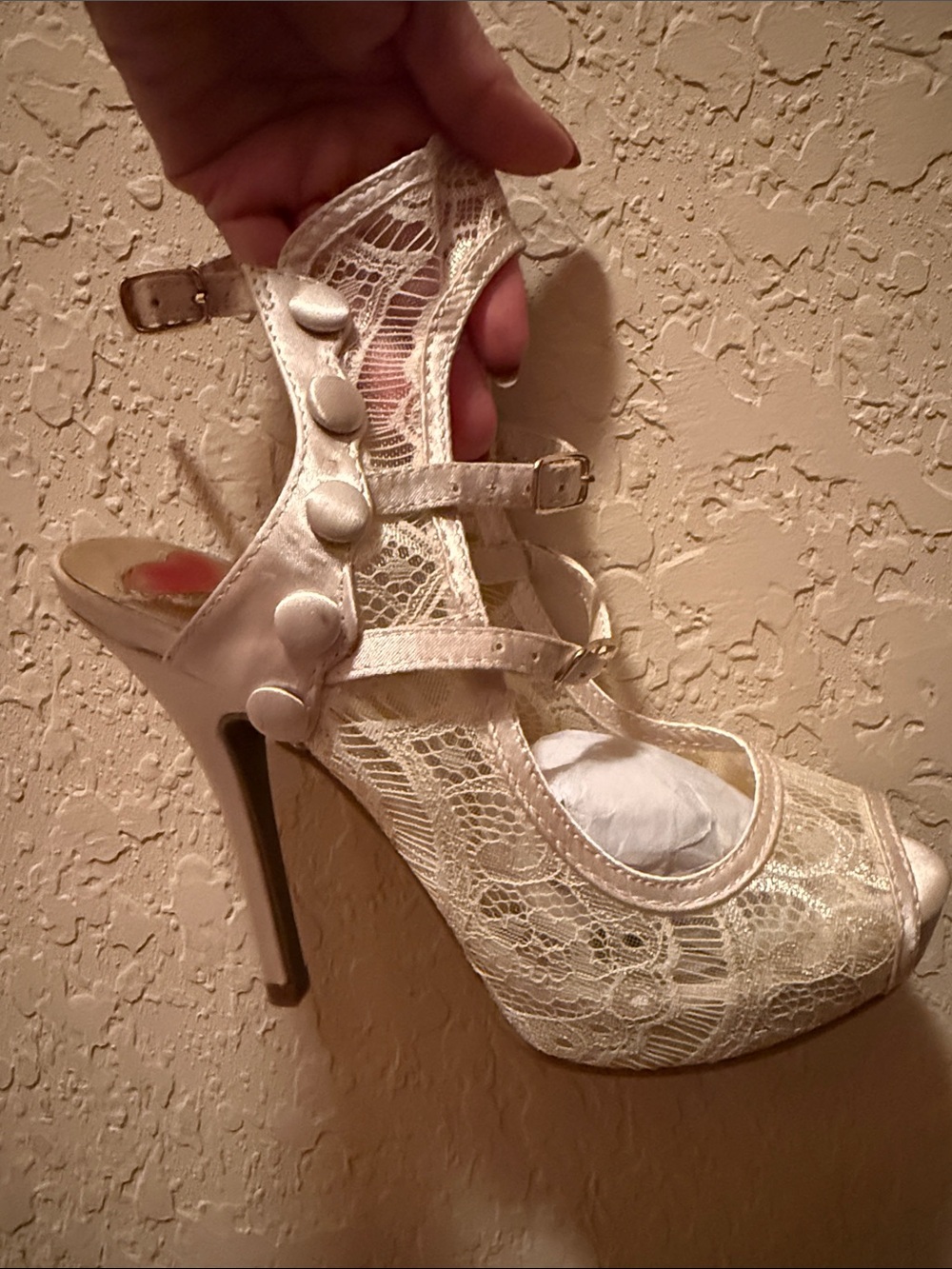 Women's Lace Peep-Toe Platform Heels in Ivory with Ankle Strap- Size 5.5 - Picture 2 of 7
